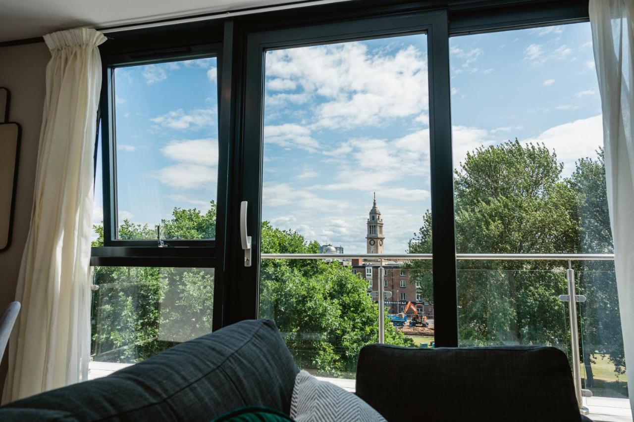 Vichy - The Glass House Vip Luxury With Gym, Cinema & Gaming Rooms, And Work Space Access Apartment *