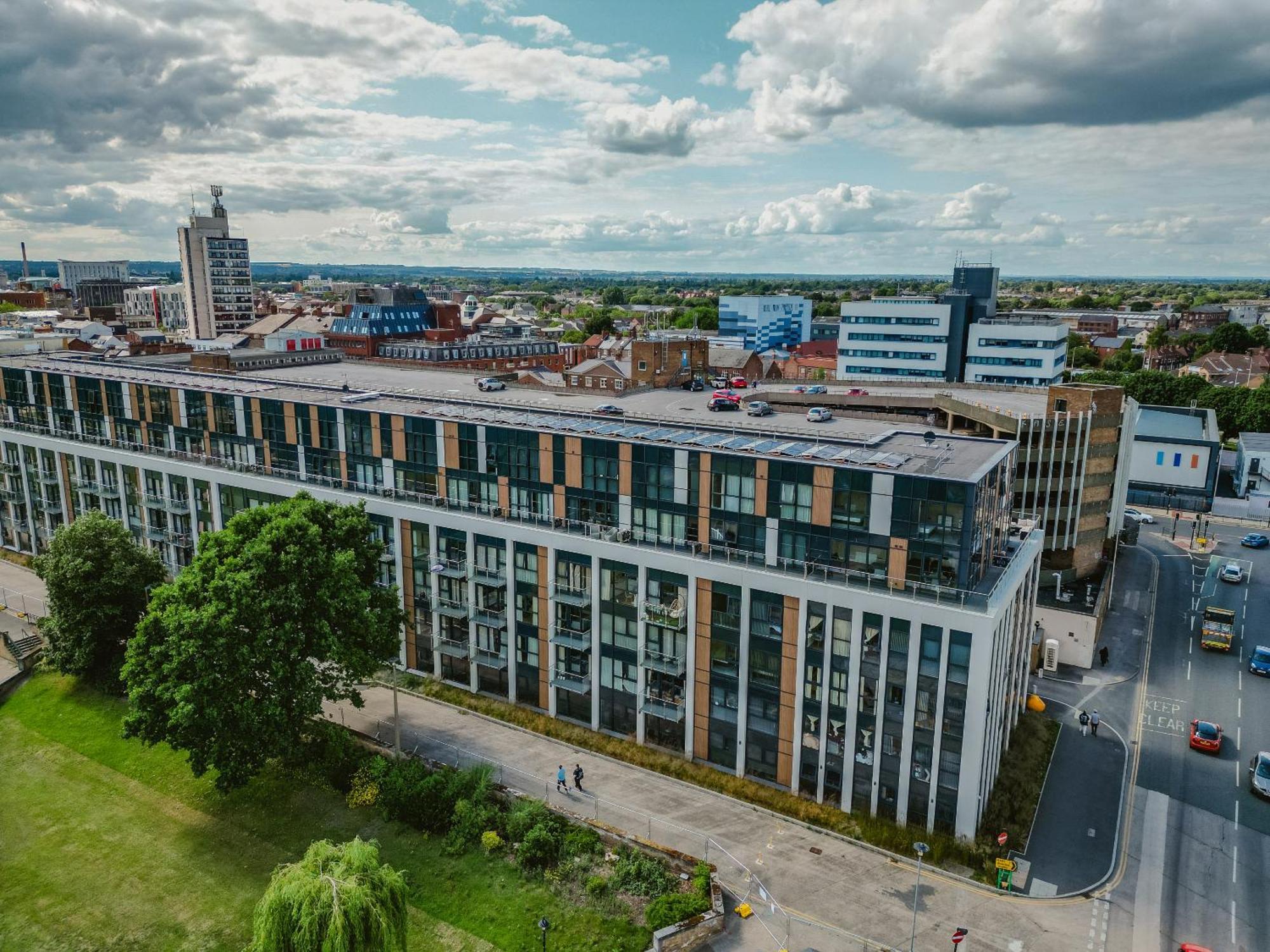 Vichy - The Glass House Vip Luxury With Gym, Cinema & Gaming Rooms, And Work Space Access Apartment