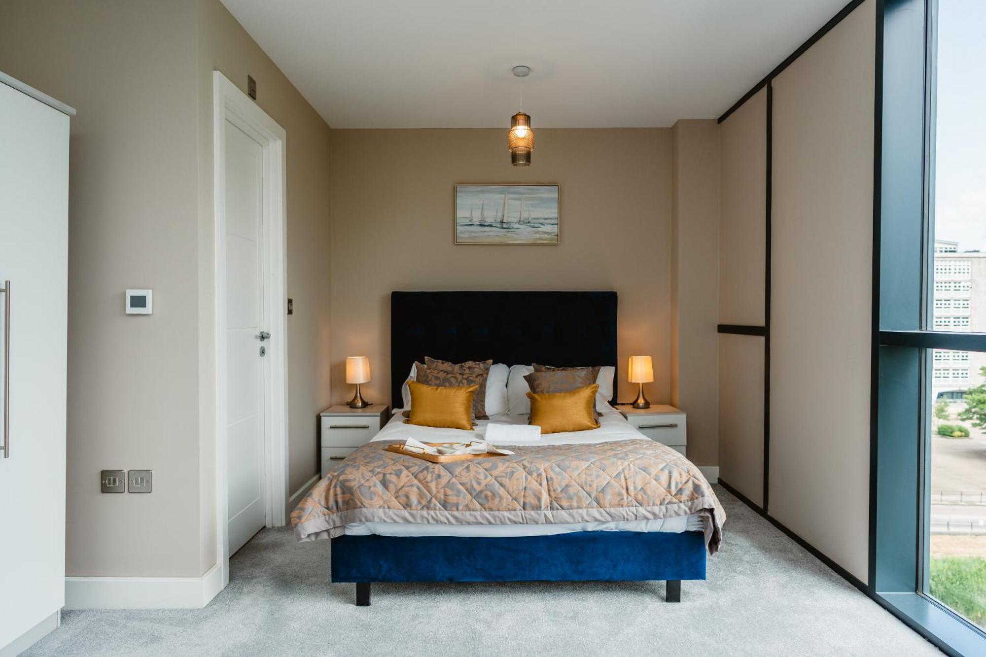 Apartment Vichy - The Glass House Vip Luxury With Gym, Cinema & Gaming Rooms, And Work Space Access Kingston upon Hull