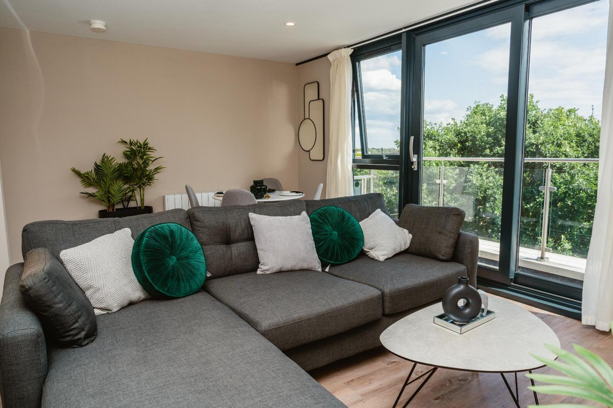 Apartment Vichy - The Glass House Vip Luxury With Gym, Cinema & Gaming Rooms, And Work Space Access Kingston upon Hull